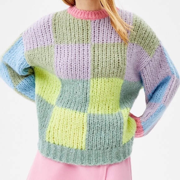 Bershka Sweaters - 🎨Bershka Color Block Chunky Sweater, Size M-L